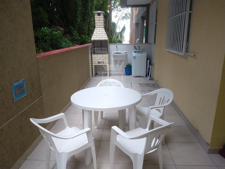 A71 - Apartamento de 02 dormitórios  para 6 pessoas