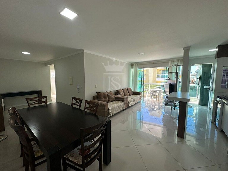 A56 - Apartamento para 7 pessoas centro Bombinhas