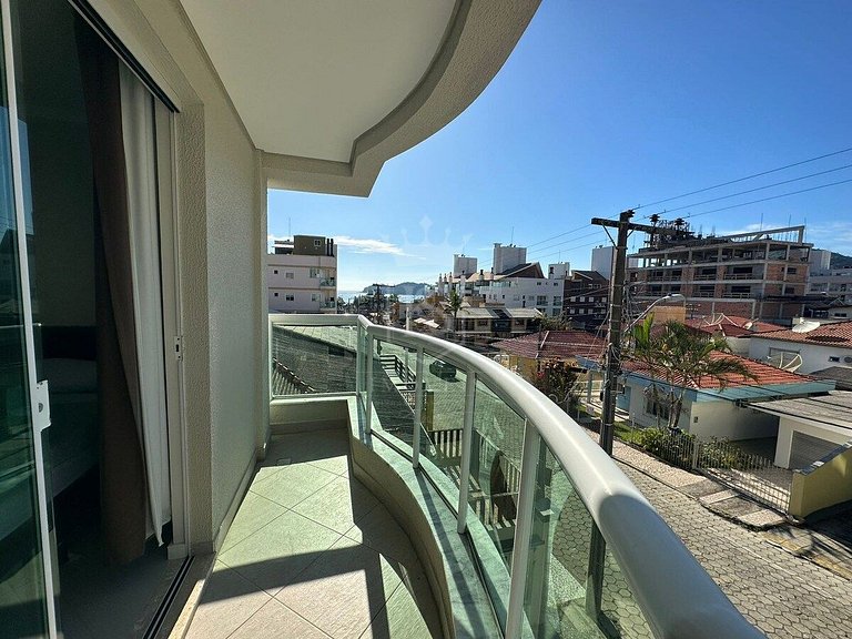 A56 - Apartamento para 7 pessoas centro Bombinhas