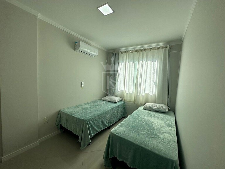 A56 - Apartamento para 7 pessoas centro Bombinhas