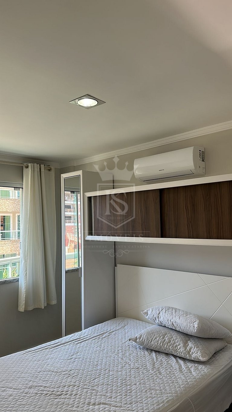 A56 - Apartamento para 7 pessoas centro Bombinhas
