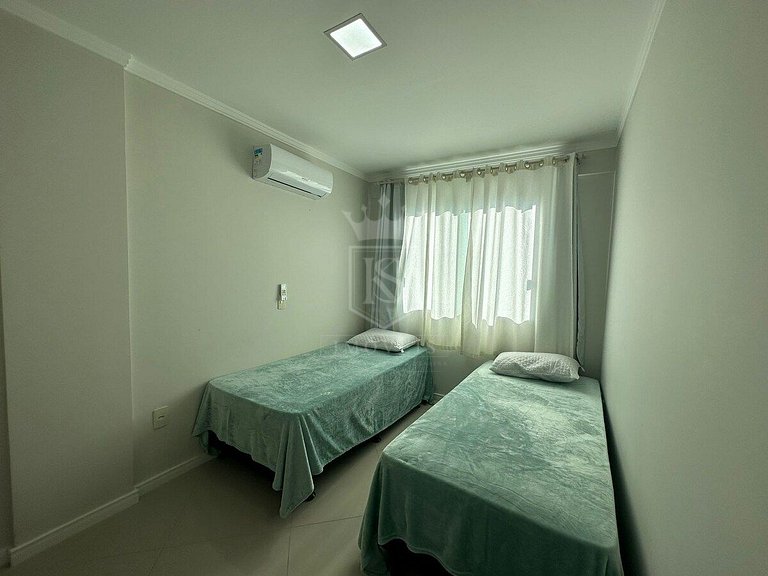 A56 - Apartamento para 7 pessoas centro Bombinhas