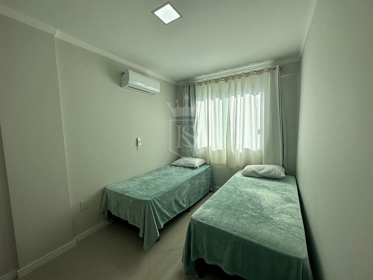 A56 - Apartamento para 7 pessoas centro Bombinhas