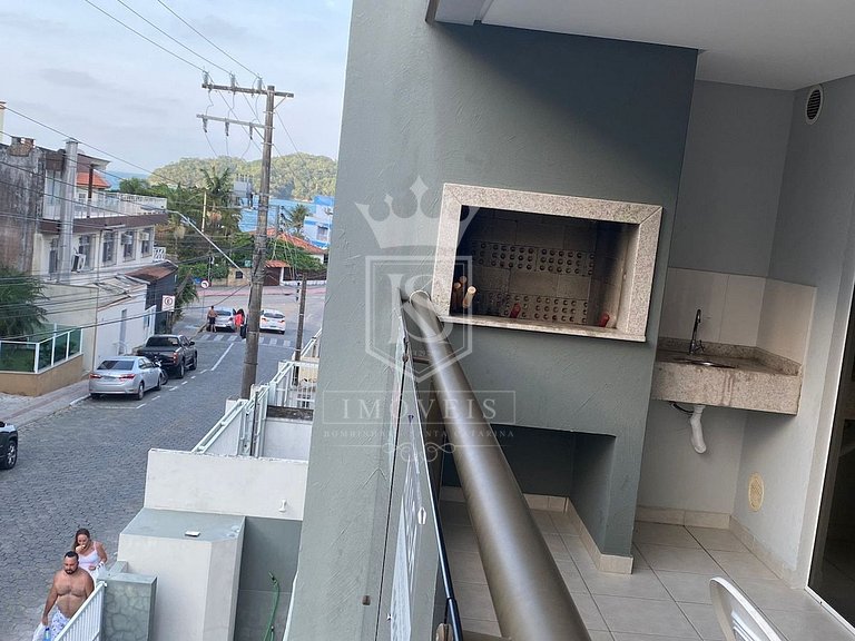 A25 - Salema 202 · Apartamento 2 dormitórios centro de Bombi