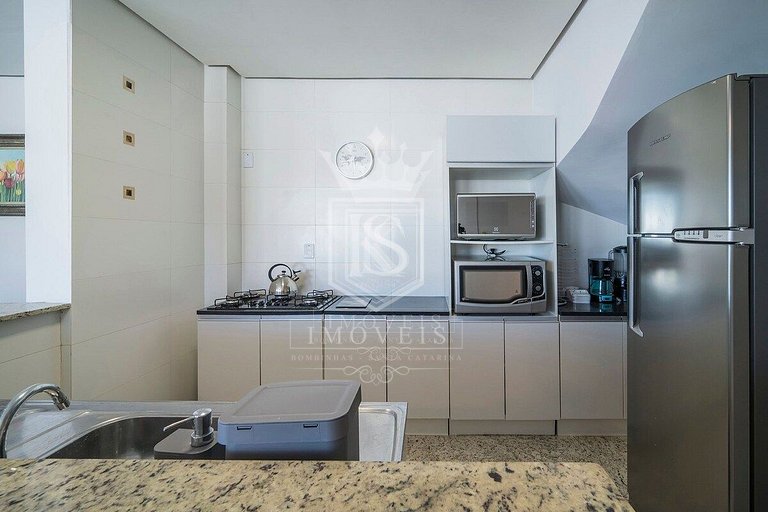 A33 - Ilhas Helênicas cobertura duplex - Centro de Bombinhas