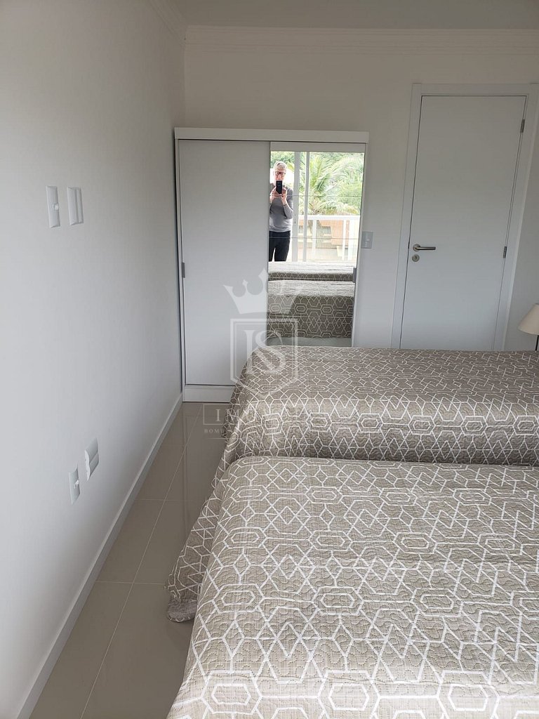 A93 - Vienna Park, Apto 209 - Apartamento de 03 dormitórios