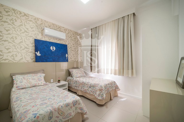 A17 - 301 bloco II - Aguas Azuis - Apartamento 3 suítes com
