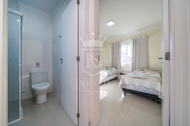 A22 - 402 Res. Costa Verde - Apartamento 2 dormitórios centr