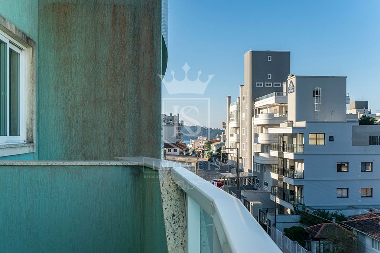 A22 - 402 Res. Costa Verde - Apartamento 2 dormitórios centr