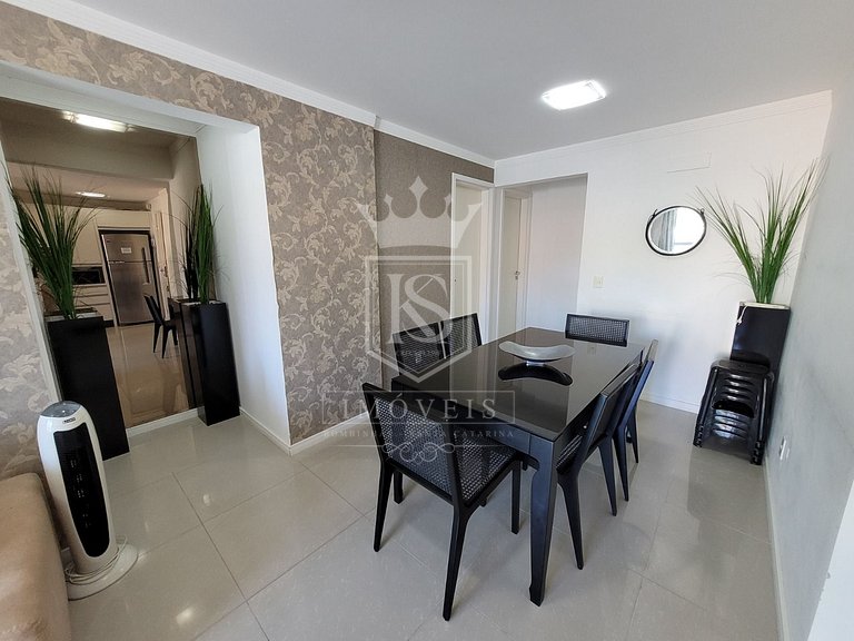A133- Excelente apartamento com 3 dormitórios na praia de Bo