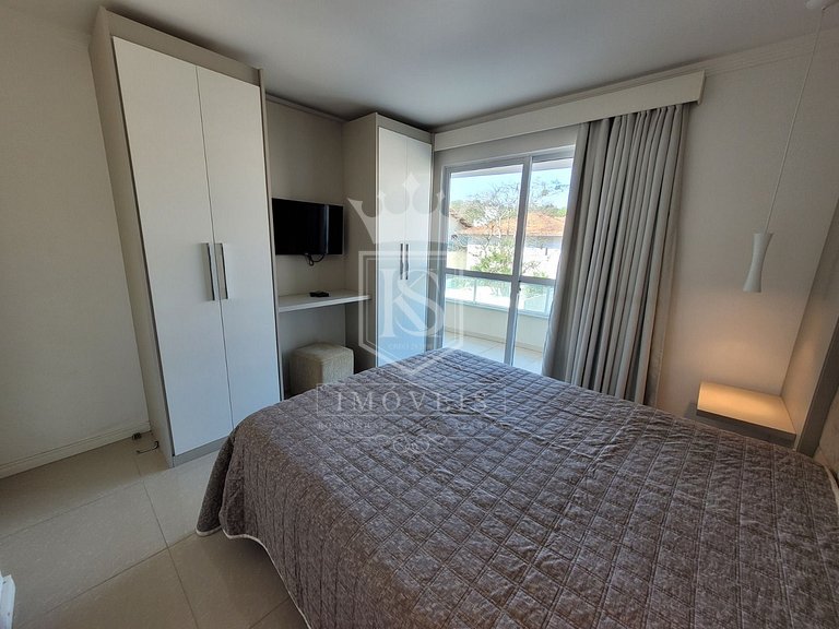 A133- Excelente apartamento com 3 dormitórios na praia de Bo