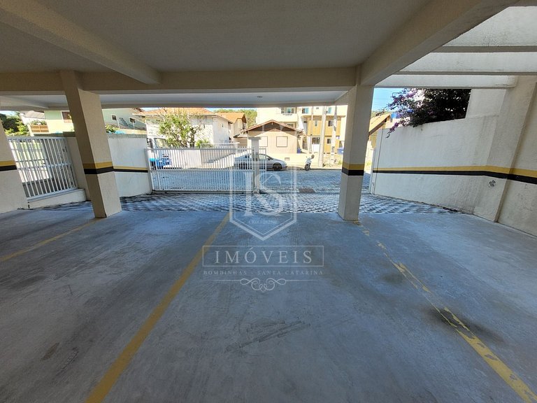 A133- Excelente apartamento com 3 dormitórios na praia de Bo