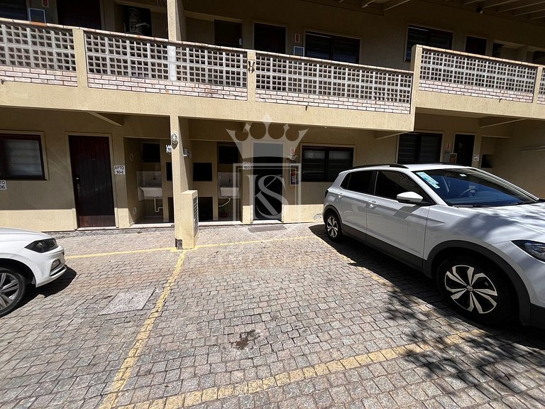 A108- Apartamento em 4 ILHAS a menos de 30 metros do mar!