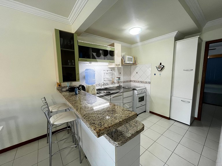 A58- Apartamento térreo com 2 dormitórios em Bombinhas Centr