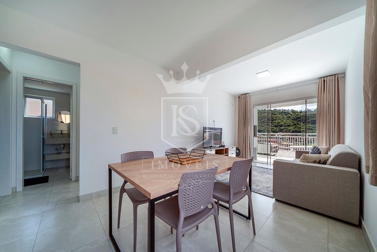 A106 - Apartamento de 02 dormitórios próximo à praia de 4 Il