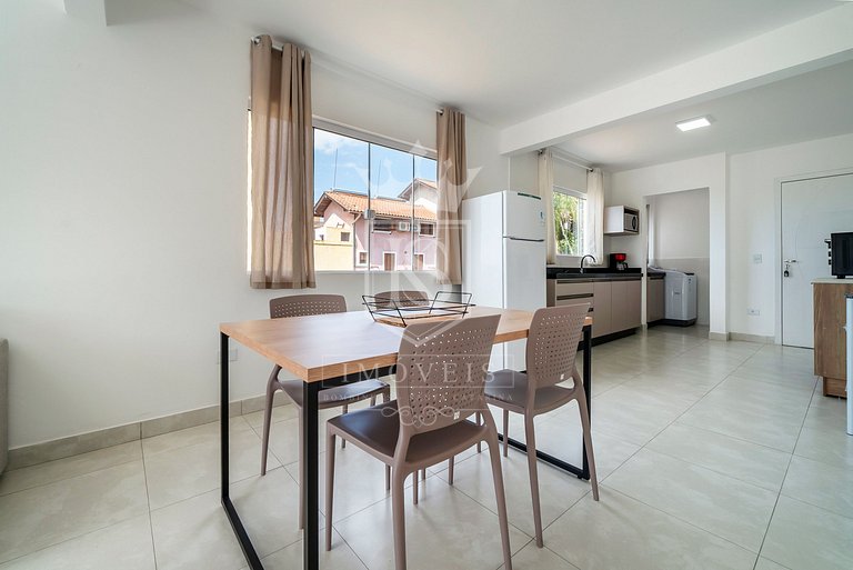 A106 - Apartamento de 02 dormitórios próximo à praia de 4 Il
