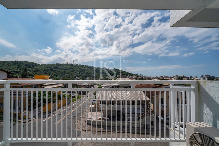 A106 - Apartamento de 02 dormitórios próximo à praia de 4 Il