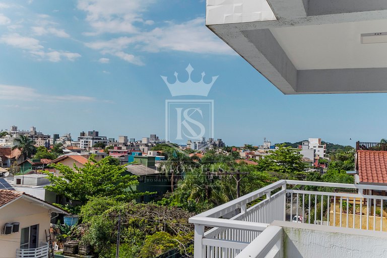 A106 - Apartamento de 02 dormitórios próximo à praia de 4 Il