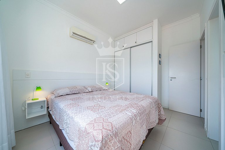 A42 - Águas Azuis - Apto 402 bl 02 - Apartamento 03 suítes c