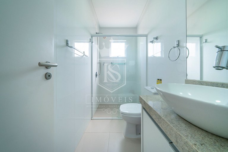 A42 - Águas Azuis - Apto 402 bl 02 - Apartamento 03 suítes c