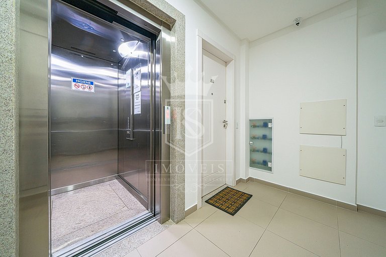 A42 - Águas Azuis - Apto 402 bl 02 - Apartamento 03 suítes c