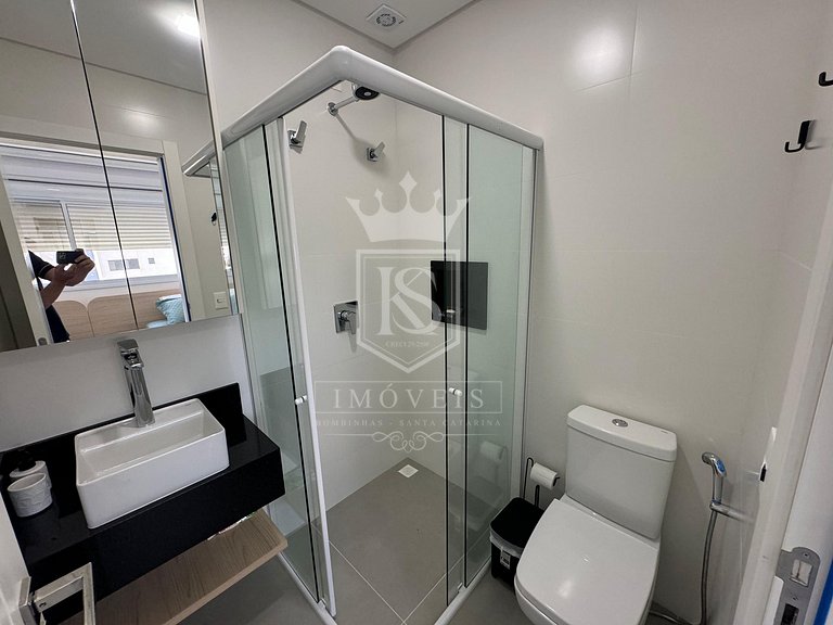 A104- Apartamento 2 suítes com piscina, pertinho do mar