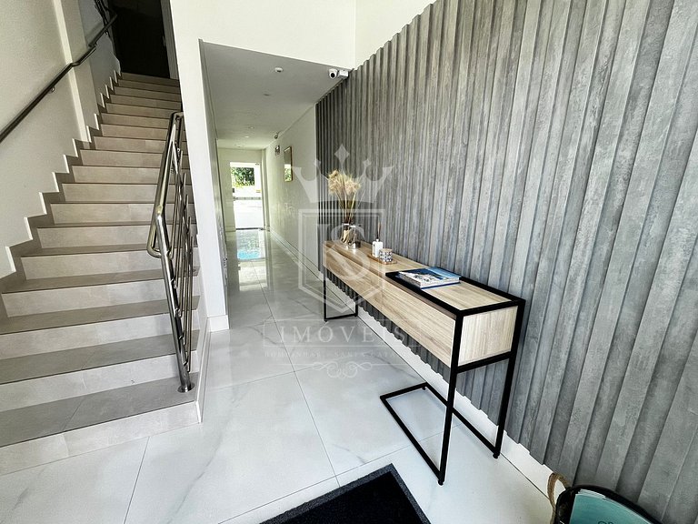 A119- Residencial Cayman apto 101 3 suítes no Canto Grande!