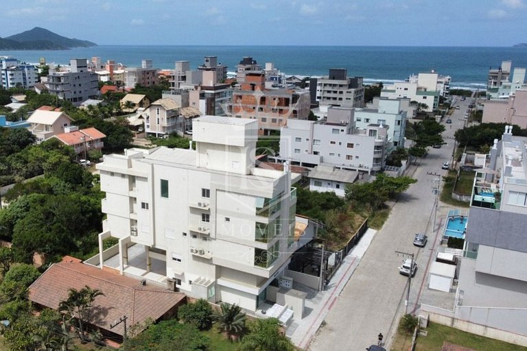 A119- Residencial Cayman apto 101 3 suítes no Canto Grande!