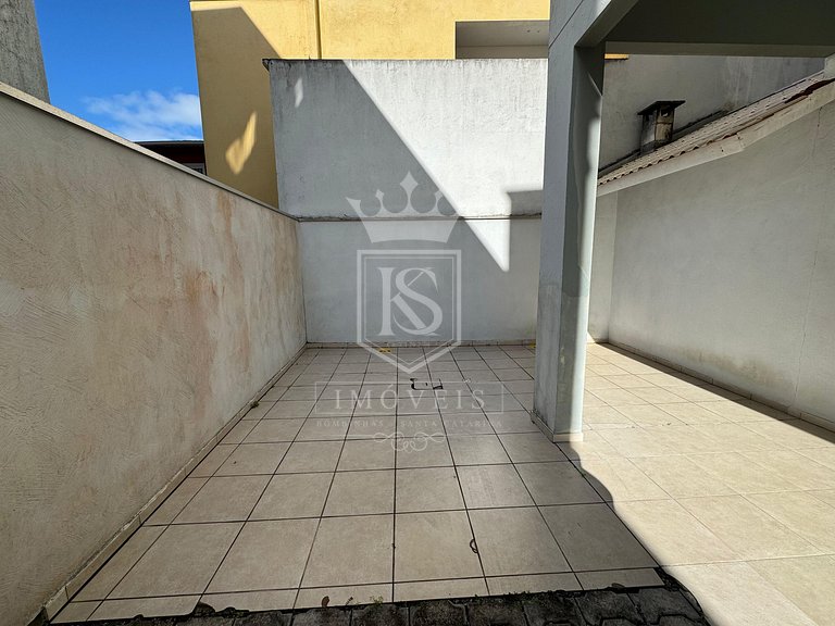 A25 - Salema 202 · Apartamento 2 dormitórios centro de Bombi