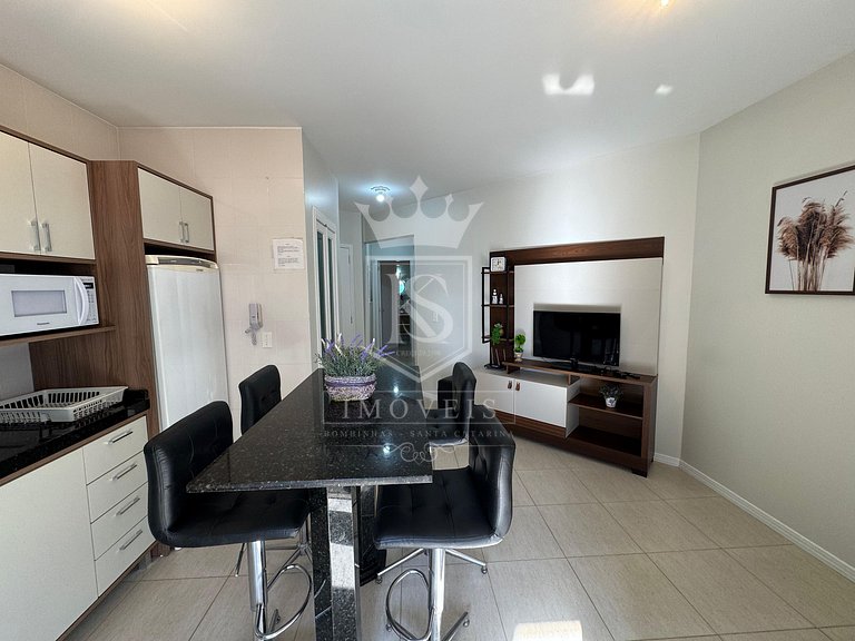 A25 - Salema 202 · Apartamento 2 dormitórios centro de Bombi