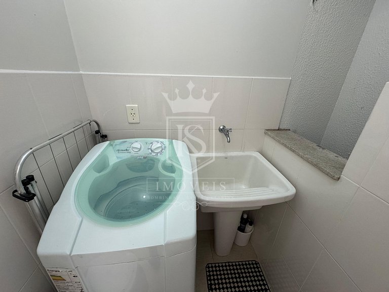 A25 - Salema 202 · Apartamento 2 dormitórios centro de Bombi