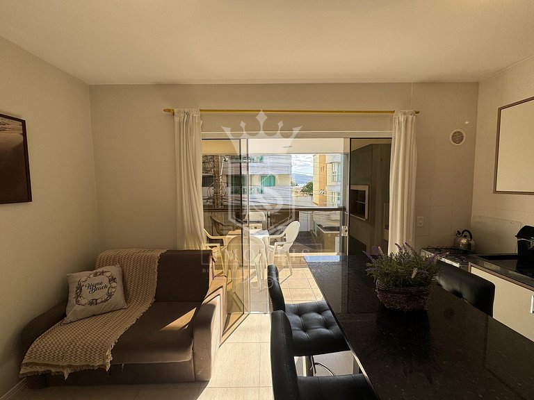 A25 - Salema 202 · Apartamento 2 dormitórios centro de Bombi