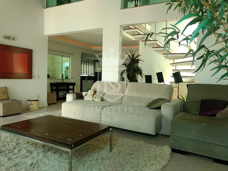 A114- Linda casa 4 suítes em Canto grande com PISCINA!