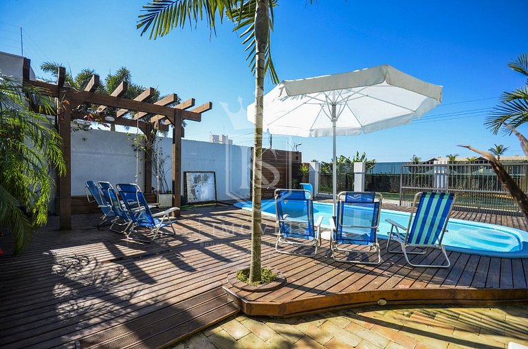 A114- Linda casa 4 suítes em Canto grande com PISCINA!