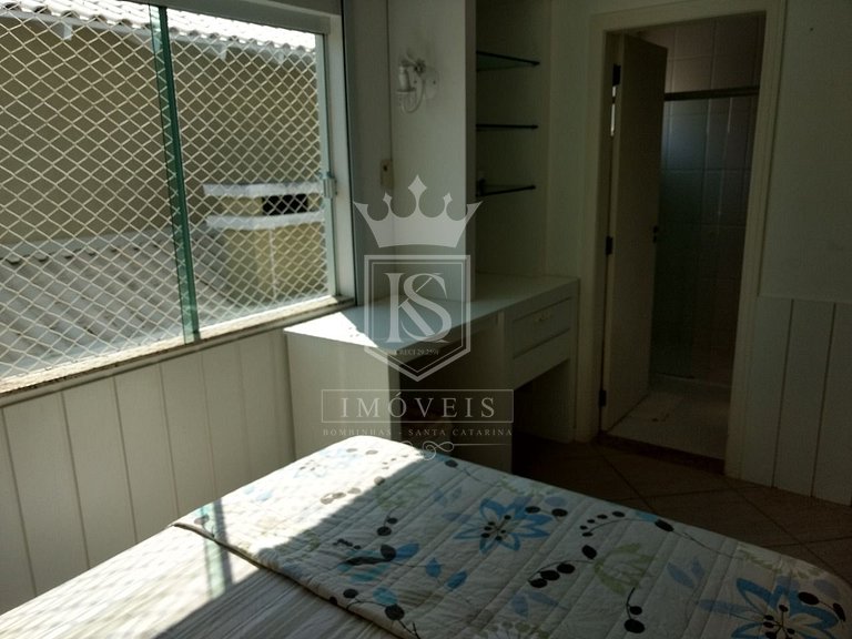 A114- Linda casa 4 suítes em Canto grande com PISCINA!