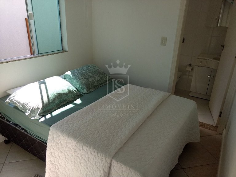 A114 - Linda casa 4 suítes - Canto Grande com PISCINA