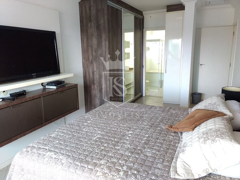 A114- Linda casa 4 suítes em Canto grande com PISCINA!