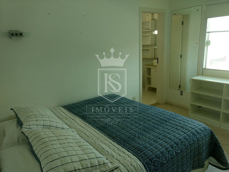 A114- Linda casa 4 suítes em Canto grande com PISCINA!