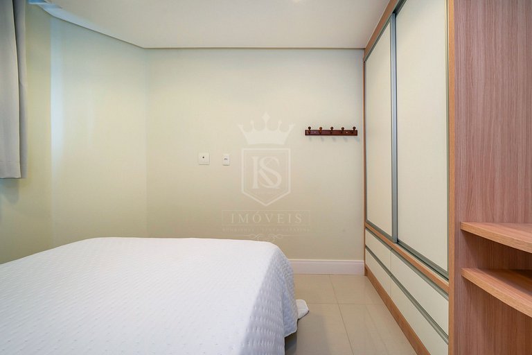 Apartamento 03 dormitórios no Centro