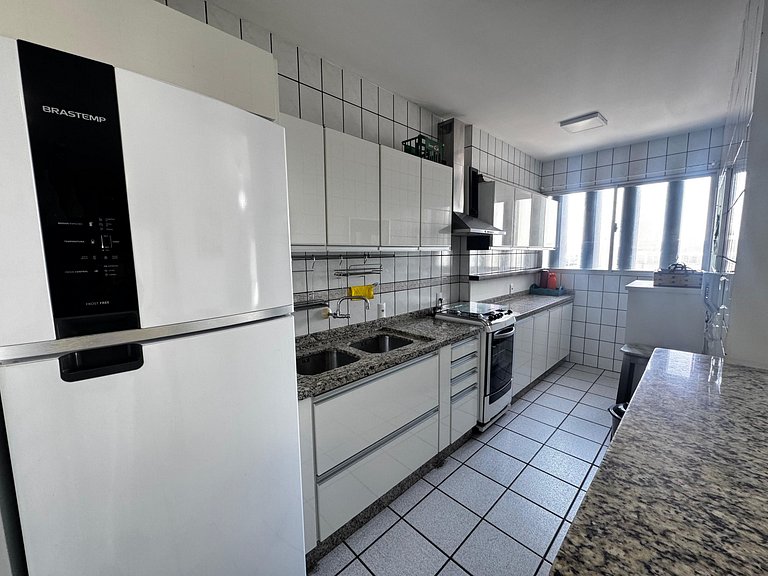 A124- Cobertura Duplex com 4 dormitórios de frente, edifício