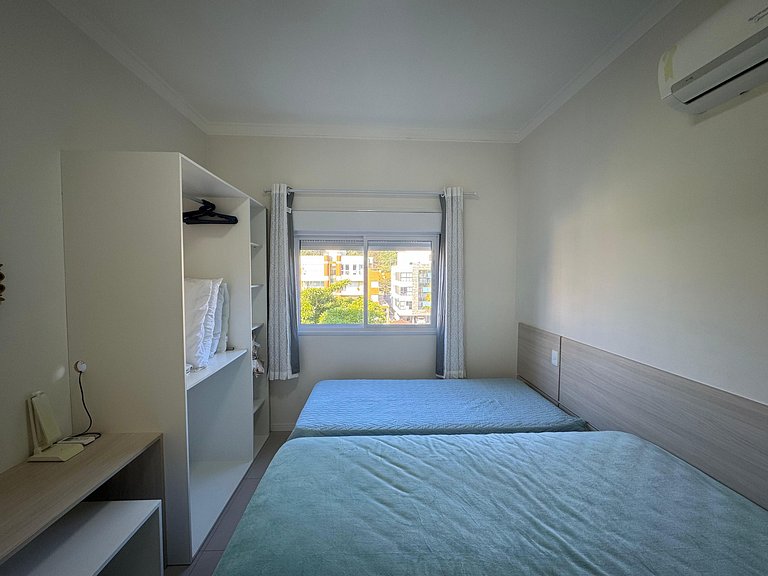 A12 - Águas Azuis 306 bl 01 - Apartamento em Bombinhas - 02