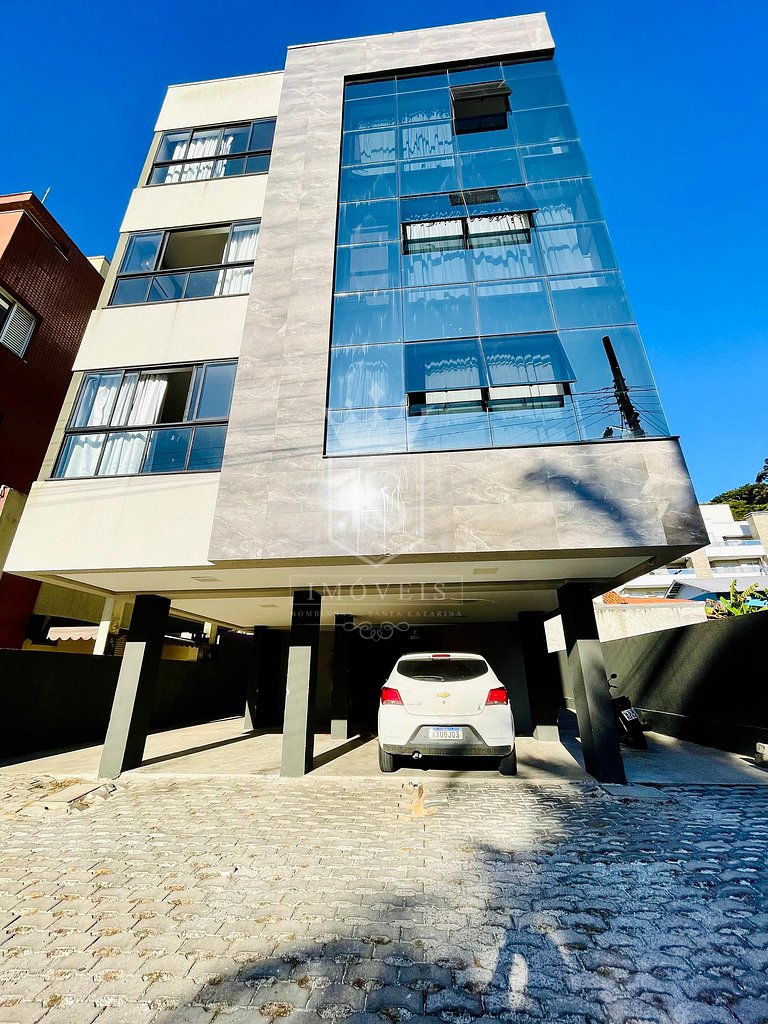 A126 - Mar Blue 303 - Centro de Bombinhas - Perto da praia