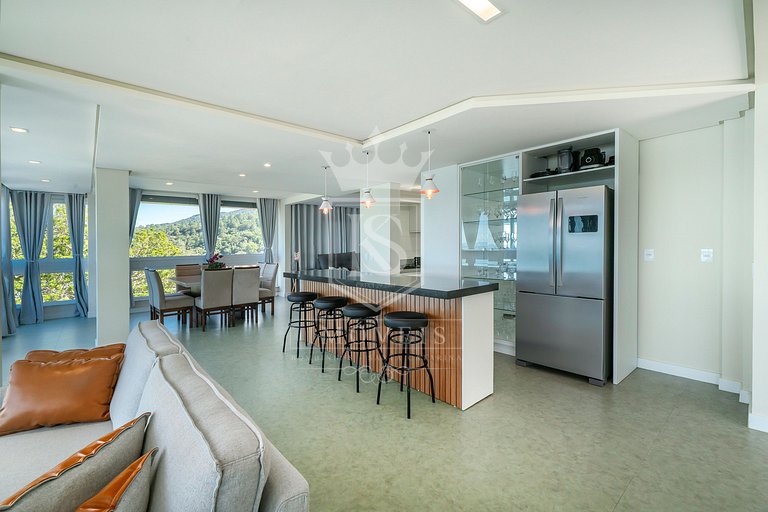 A80 - Casa com saída para o mar em Zimbros