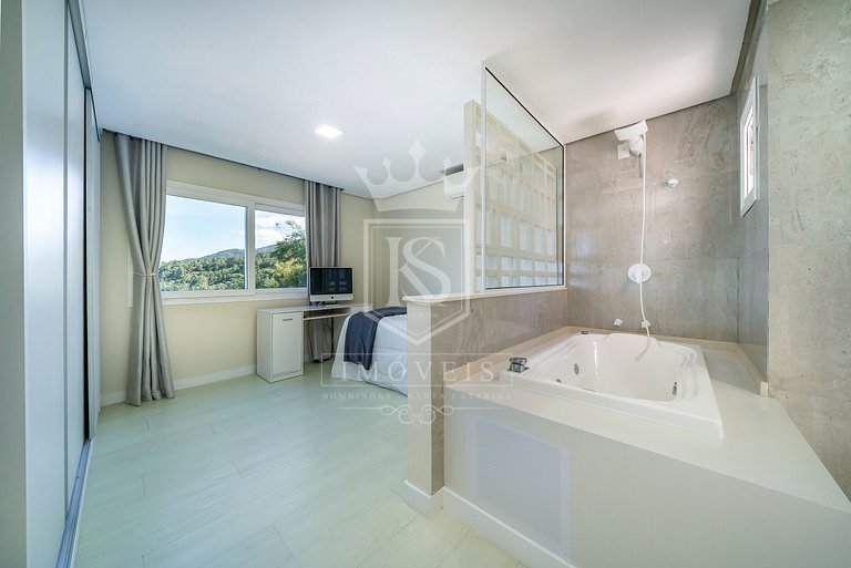 A80 - Casa com saída para o mar em Zimbros