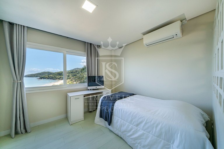 A80 - Casa com saída para o mar em Zimbros