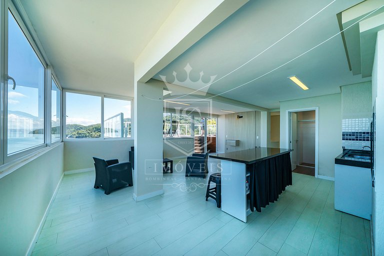 A80 - Casa com saída para o mar em Zimbros