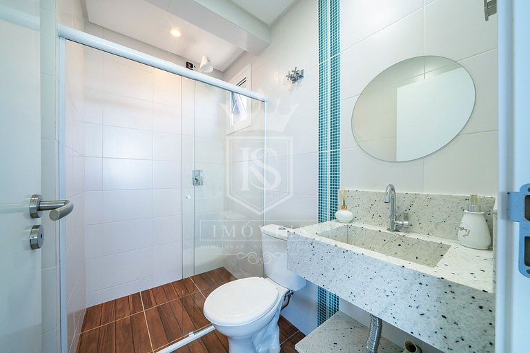 A80 - Casa com saída para o mar em Zimbros