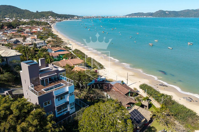 A80 - Casa com saída para o mar em Zimbros