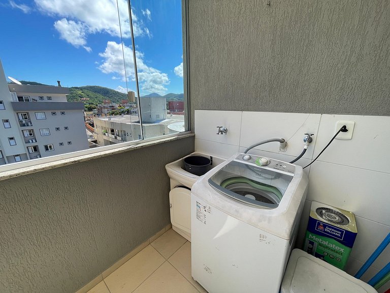 A10 - Cobertura com 03 dormitórios em Bombas