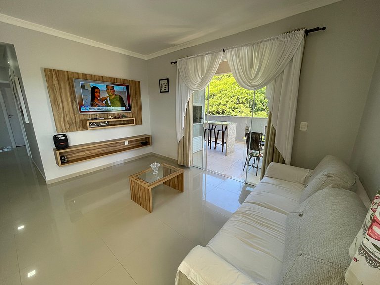 A10 - Cobertura com 03 dormitórios em Bombas